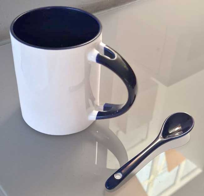 Tazza in ceramica con cucchiaino 11 OZ – DRITTA