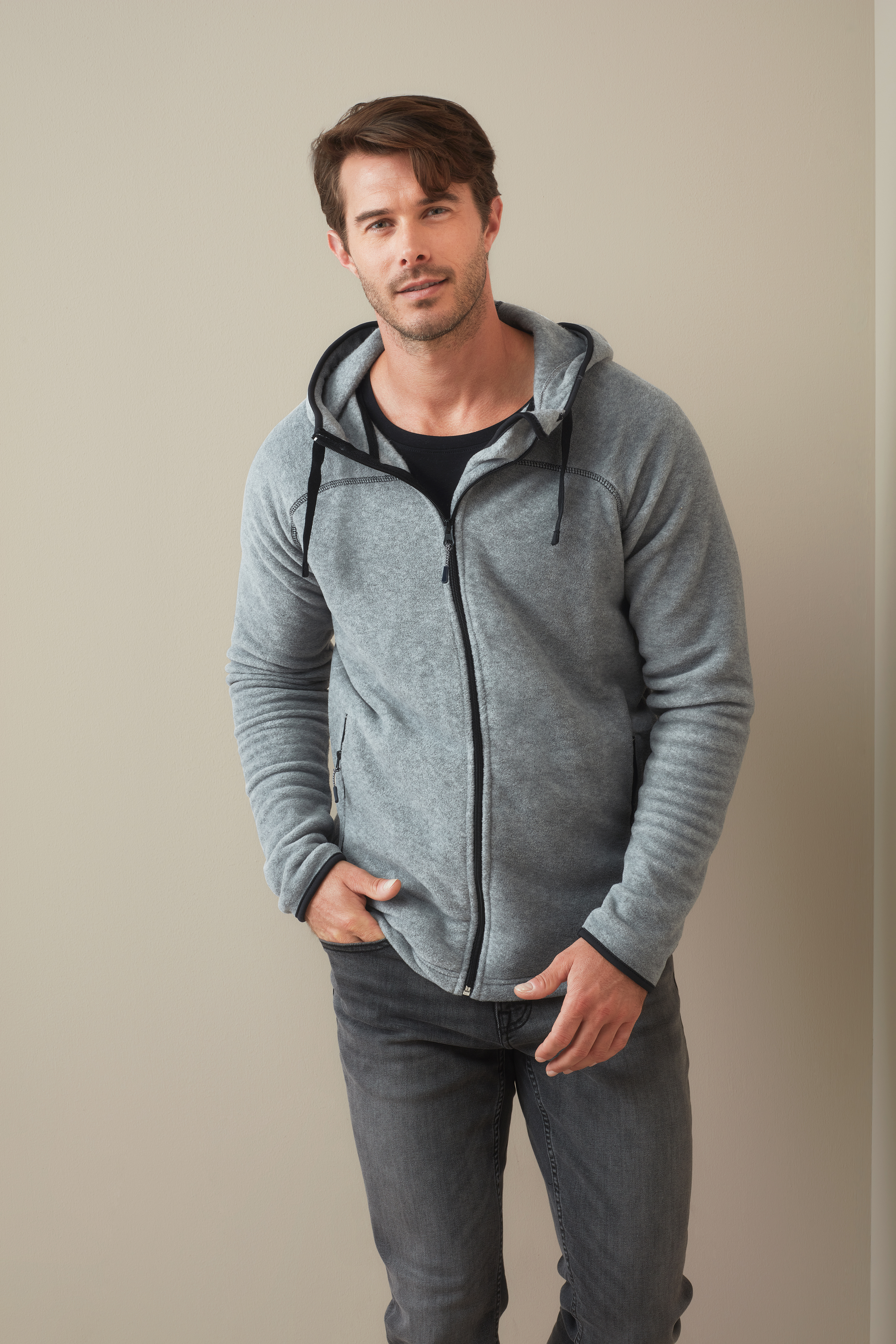 FELPA PILE ZIP E CAPPUCCIO ACTIVE POWER UOMO FELPA PILE ZIP E CAPPUCCIO ACTIVE POWER UOMO