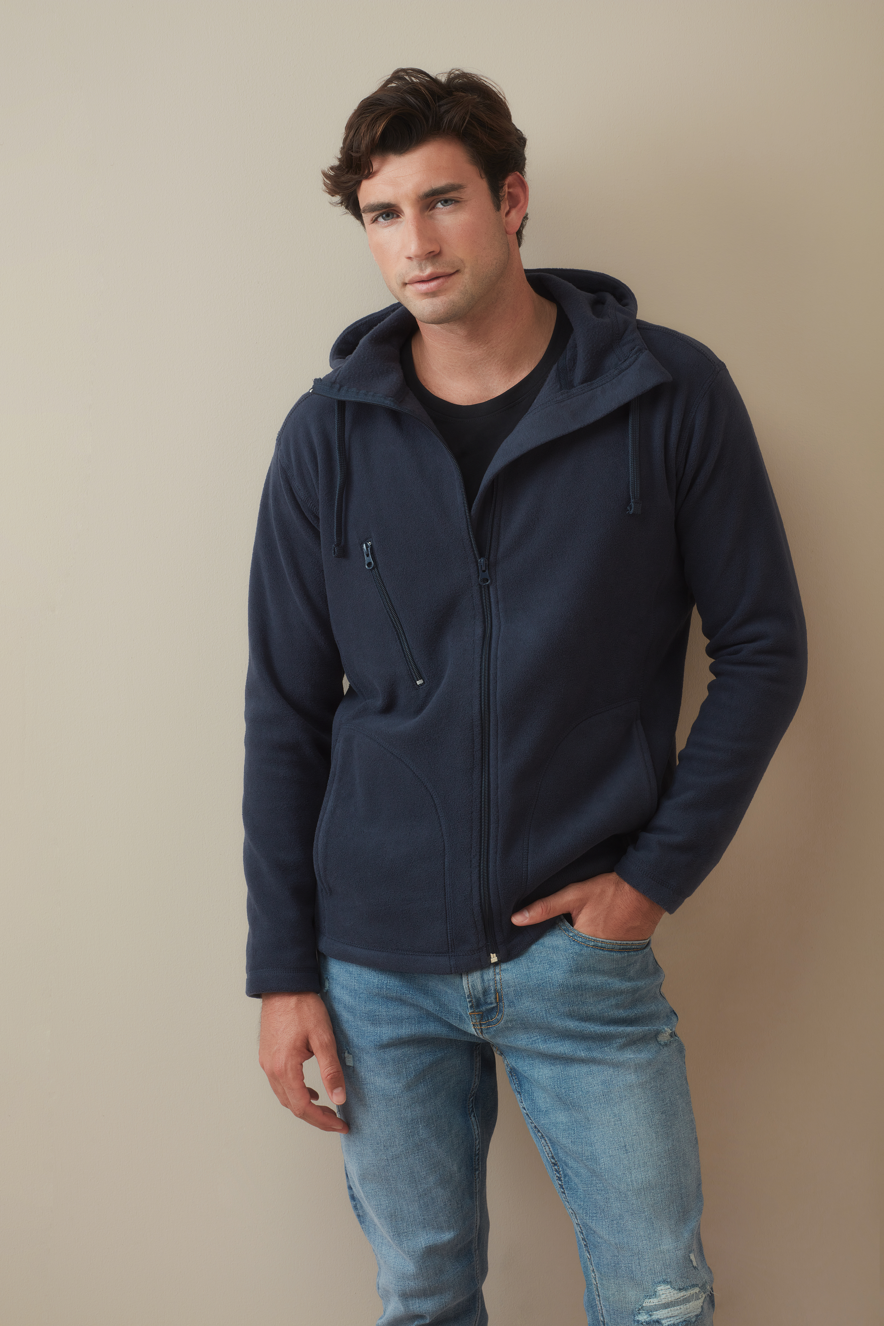 GIACCA DI PILE CON CAPPUCCIO DA UOMO GIACCA DI PILE CON CAPPUCCIO DA UOMO