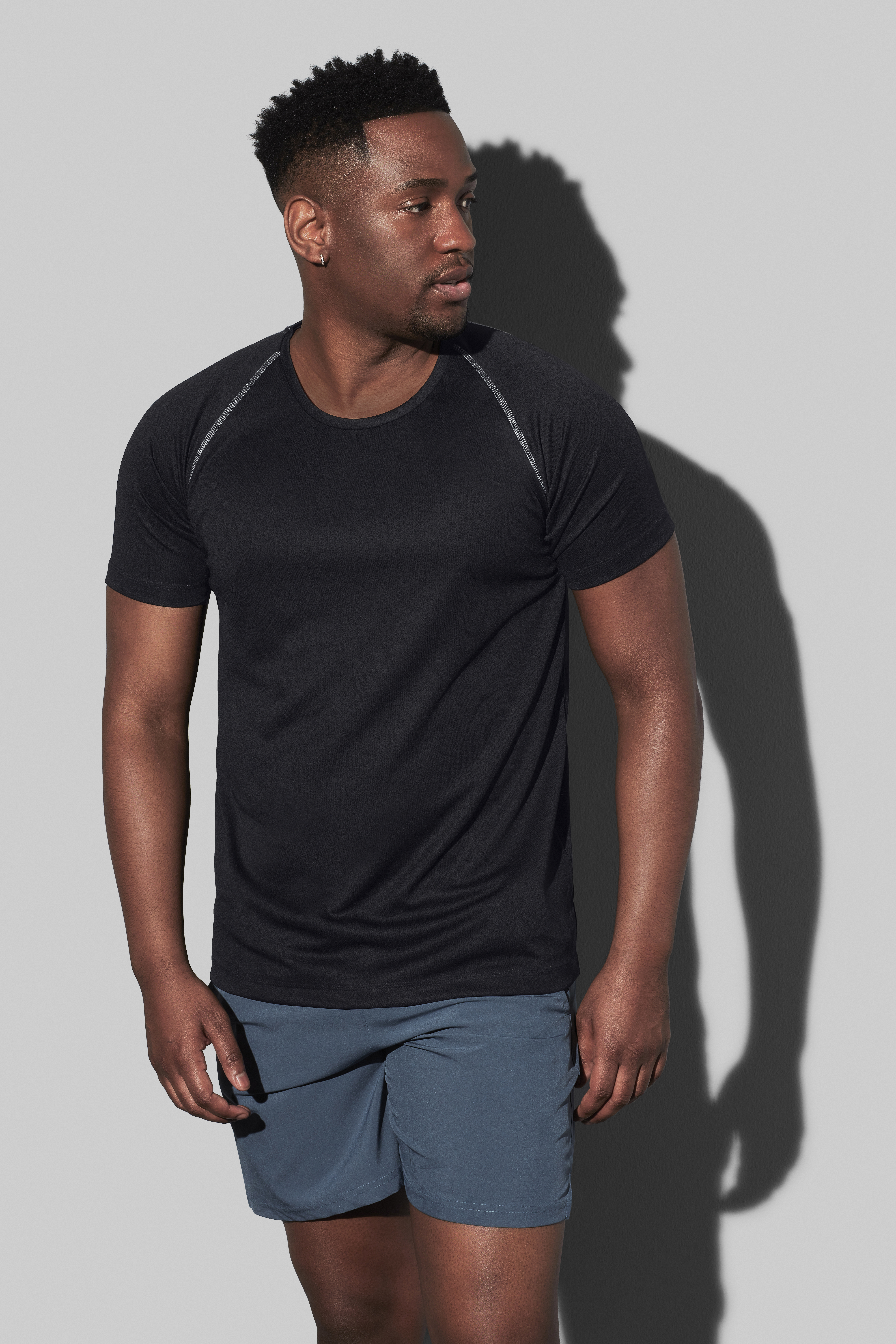 T-SHIRT ACTIVE TEAM RAGLAN UOMO T-SHIRT ACTIVE TEAM RAGLAN UOMO