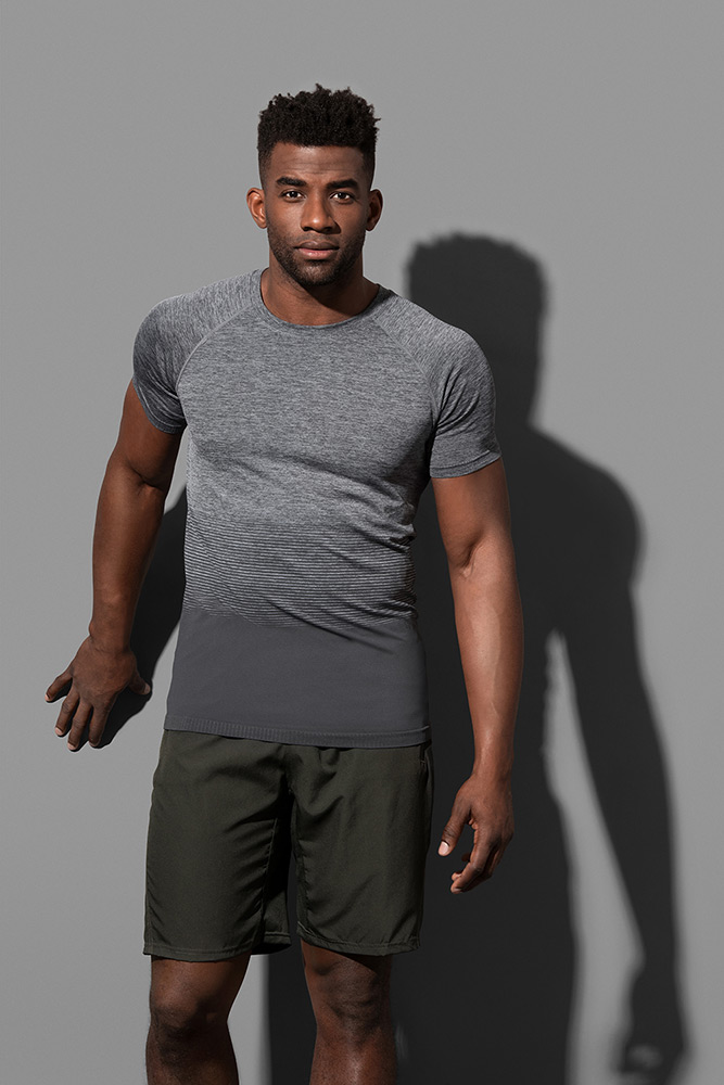 T-SHIRT M/C RAGLAN FLOW ACTIVE SENZA CUCITURE UOMO T-SHIRT M/C RAGLAN FLOW ACTIVE SENZA CUCITURE UOMO